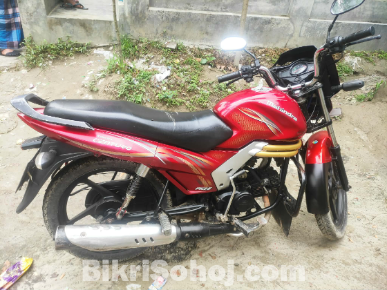 Mahindra centuro